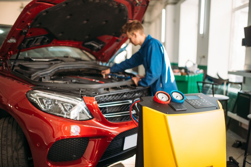 Analyse am Mercedes GLC Motor